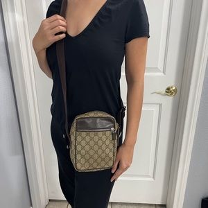 💯 Authentic Gucci PVC Messenger Amazone Sling Bag